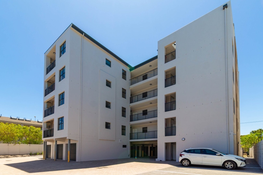 1 Bedroom Property for Sale in Table View Western Cape